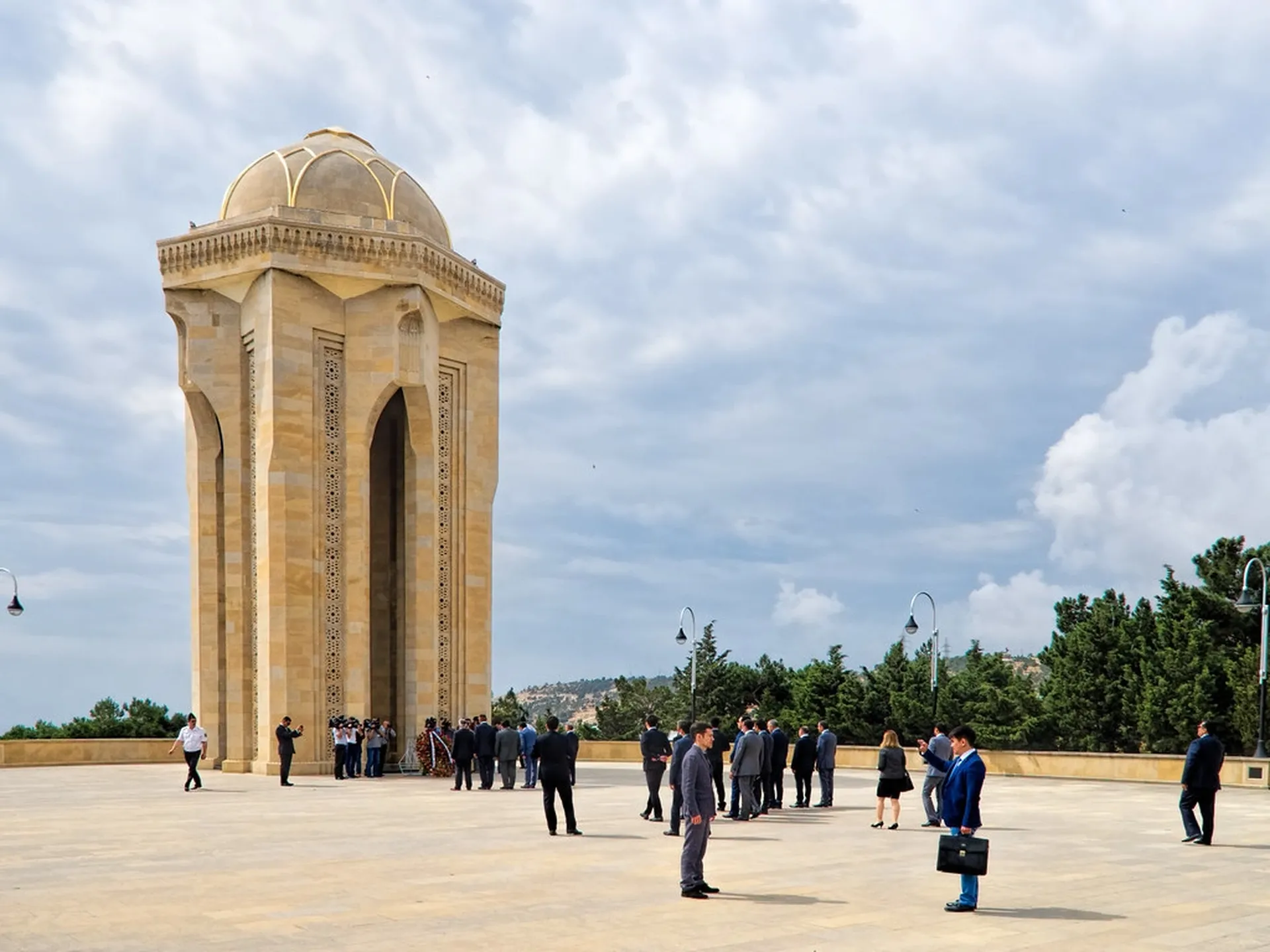 Day 2: Baku City Romantic Tour