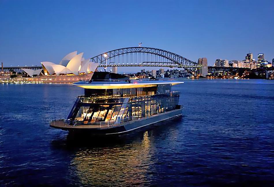 Day 4: Luxury Sydney Harbour Yacht Cruise